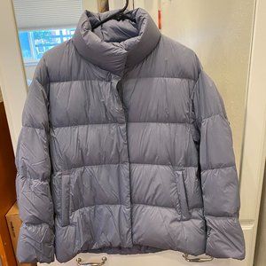 Uniqlo Ultra Light Down Short Puffer Jacket